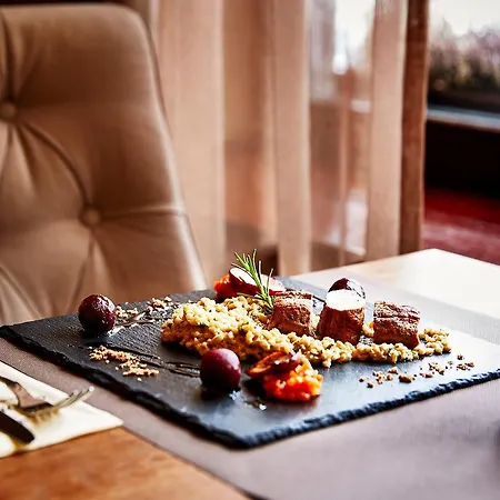 Hotel Grand Stamary 4*