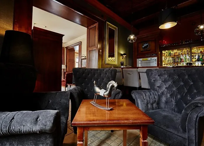 غراند ستاماري 4*